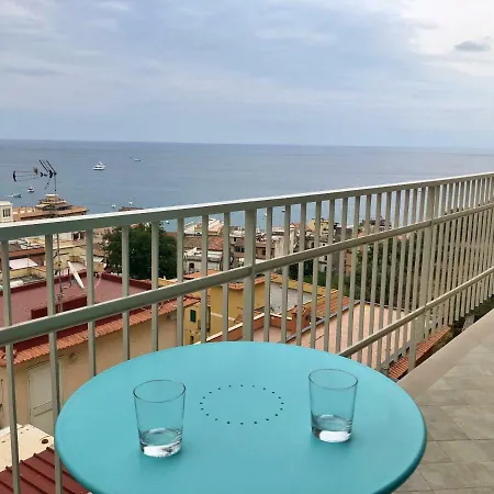 Taormina Wonderful Solarium * Джардини-Наксос