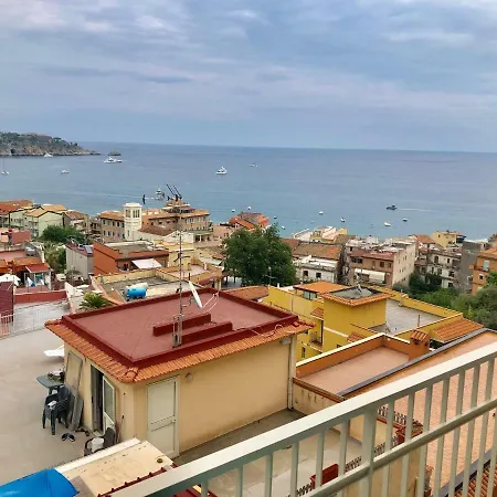 Taormina Wonderful Solarium Джардини-Наксос